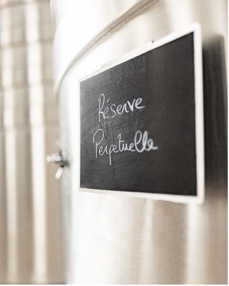 Perpetual reserve tank. 